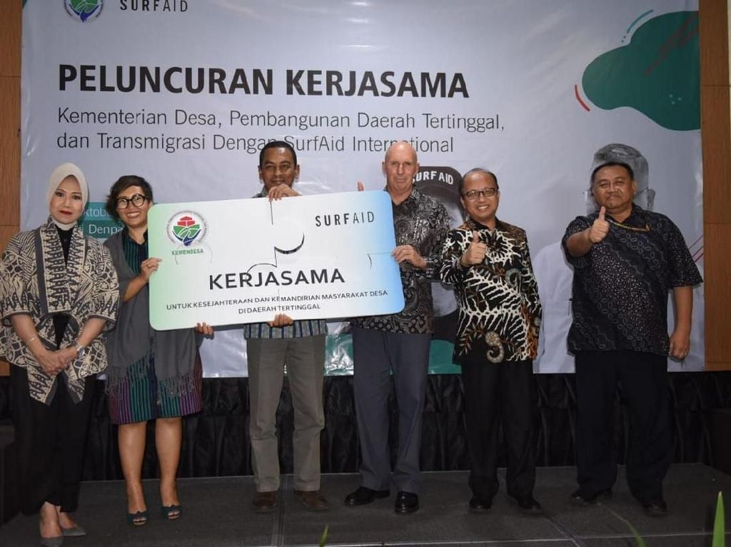 Kemendes Gandeng Nirlaba Internasional Bangun Desa Terpencil Kemendes Gandeng Nirlaba Internasional Bangun Desa Terpencil