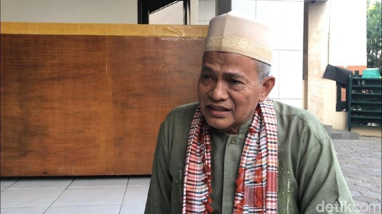 Polisi Ambil CCTV Masjid Al-Falah TKP Penganiayaan Ninoy Karundeng