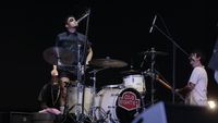 Aksi Kocak Vincent Ledek Desta di Reuni Club 80s