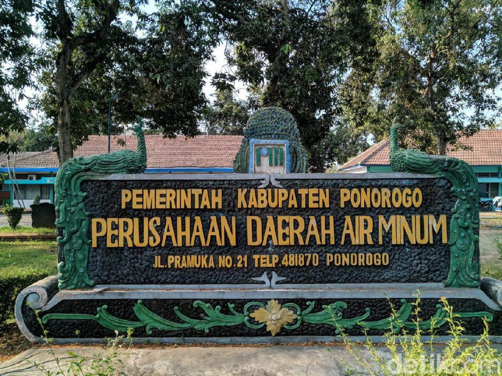 Warga Ponorogo Kecewa, Pasang PDAM Harus Tunggu 1 Tahun Warga Ponorogo Kecewa, Pasang PDAM Harus Tunggu 1 Tahun
