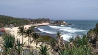 Birunya Laut di Pantai Klayar Menyimpan Seribu Kenangan Didi Kempot
