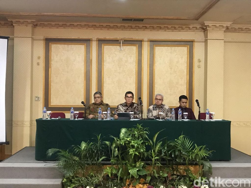 Hamdan Zoelva Beberkan Alasan Pengacara TW Sabet Hakim PN Jakpus Hamdan Zoelva Beberkan Alasan Pengacara TW Sabet Hakim PN Jakpus