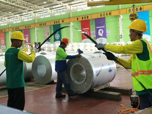 Cara Pemerintah Capai Nol Emisi Karbon di Sektor Industri