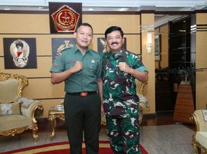 Belajar Lewat WA, Anggota TNI Berpangkat Kopda Ini Fasih 7 Bahasa Belajar Lewat WA, Anggota TNI Berpangkat Kopda Ini Fasih 7 Bahasa