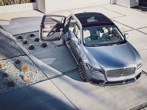 Mobil Cantik Buat Miliarder