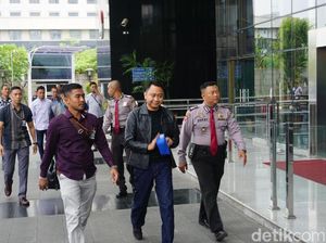 Punya Harta Miliaran, Ini Kendaraan Milik Bupati Lampung Utara