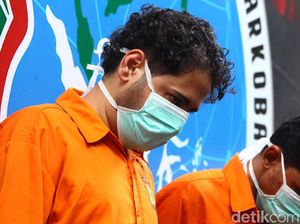 Penampakan Menantu Elvy Sukaesih Usai Ditangkap karena Narkoba Penampakan Menantu Elvy Sukaesih Usai Ditangkap karena Narkoba