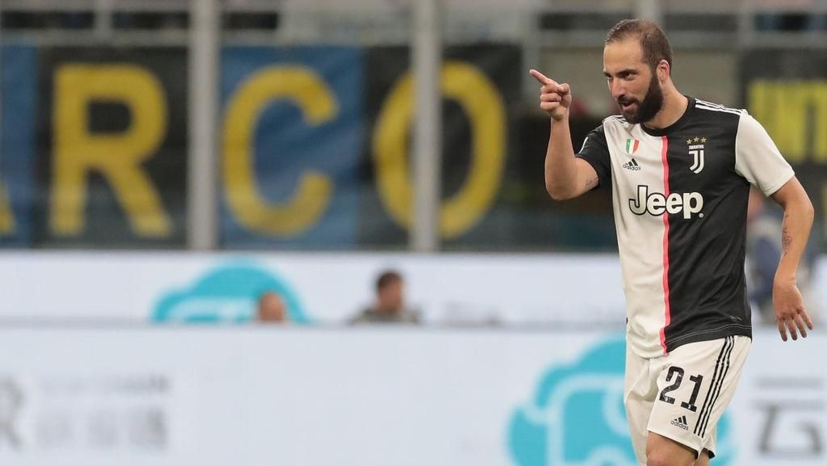 Gonzalo Higuain menyebut determinasi tinggi sebagai kunci kemenangan Juventus atas Inter Milan. (Foto: Emilio Andreoli/Getty Images)