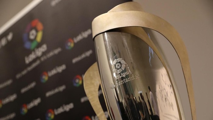 SINGAPORE, SINGAPORE - APRIL 17: The Spanish LaLiga trophy is seen before the International Champions Cup launch press conference on April 17, 2018 in Singapore. (Photo by Lionel Ng/Getty Images)