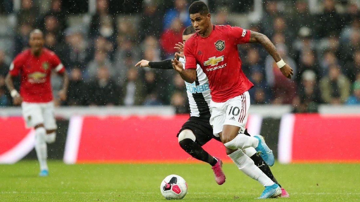 Marcus Rashford menilai fans Manchester United seharusnya terima hasil yang  lebih baik dari tim kesayangannya (Foto: Jan Kruger/Getty Images)