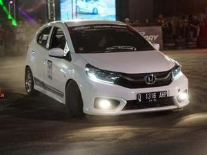 Penjualan Online Mobil Baru Menggeliat di Masa Transisi