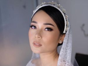 Influencer Ayla Dimitri Menikah, Intip Penampilan Cantiknya Jadi Pengantin Influencer Ayla Dimitri Menikah, Intip Penampilan Cantiknya Jadi Pengantin
