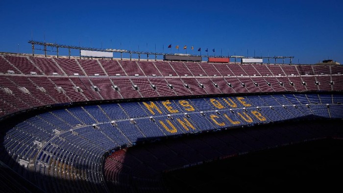 BARCELONA, SPAIN - OCTOBER 02: An inside view of the Camp Nou stadium ahead of the UEFA Champions League group F match between FC Barcelona and Inter at Camp Nou on October 02, 2019 in Barcelona, Spain. (Photo by Alex Caparros/Getty Images)