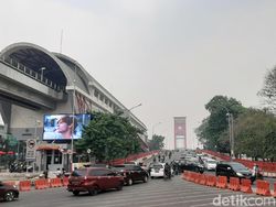 Karhutla Masih Terjadi, Kabut Asap Selimuti Palembang Sore dan Malam Hari
