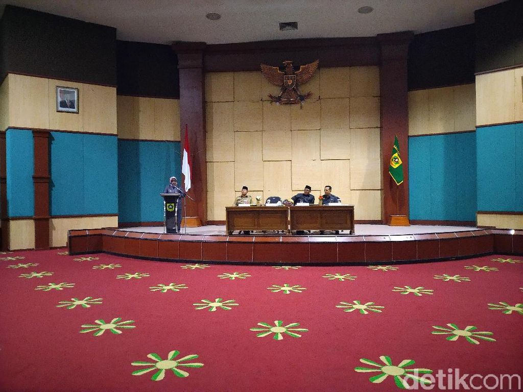 Bupati Bogor Ingatkan ASN: Tak Ada Santai, Harus Lari dan Kerja Bupati Bogor Ingatkan ASN: Tak Ada Santai, Harus Lari dan Kerja