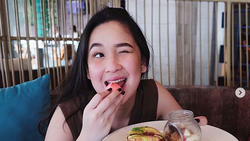 Hobi Liburan di Bali, Intip Keseruan Kulineran Agatha Pricilla Hobi Liburan di Bali, Intip Keseruan Kulineran Agatha Pricilla