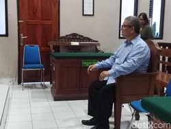 WN Peru Penelan 125 Kapsul Kokain Diadili di Bali