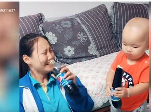 Pakai Cara Kocak, Remaja Ini Latih Adiknya Cicipi Makanan Sehat