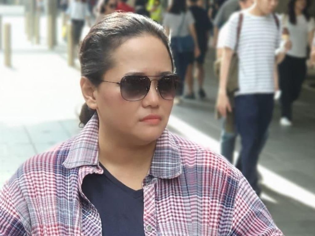 Diancam Dipolisikan, Mbak You Revisi Ramalan Jokowi Lengser Diancam Dipolisikan, Mbak You Revisi Ramalan Jokowi Lengser