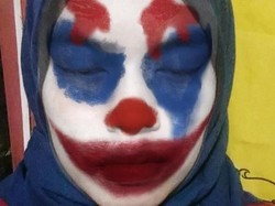 Cewek Bekasi Nonton Joker dengan Dandan Mirip Badut, Foto Lucunya Viral