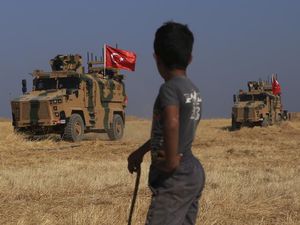 Amerika Serikat Mendadak Tarik Pasukan dari Suriah, ISIS Bangkit?