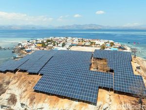Penampakan PLTS yang Diresmikan Rini di Pulau Messa Penampakan PLTS yang Diresmikan Rini di Pulau Messa