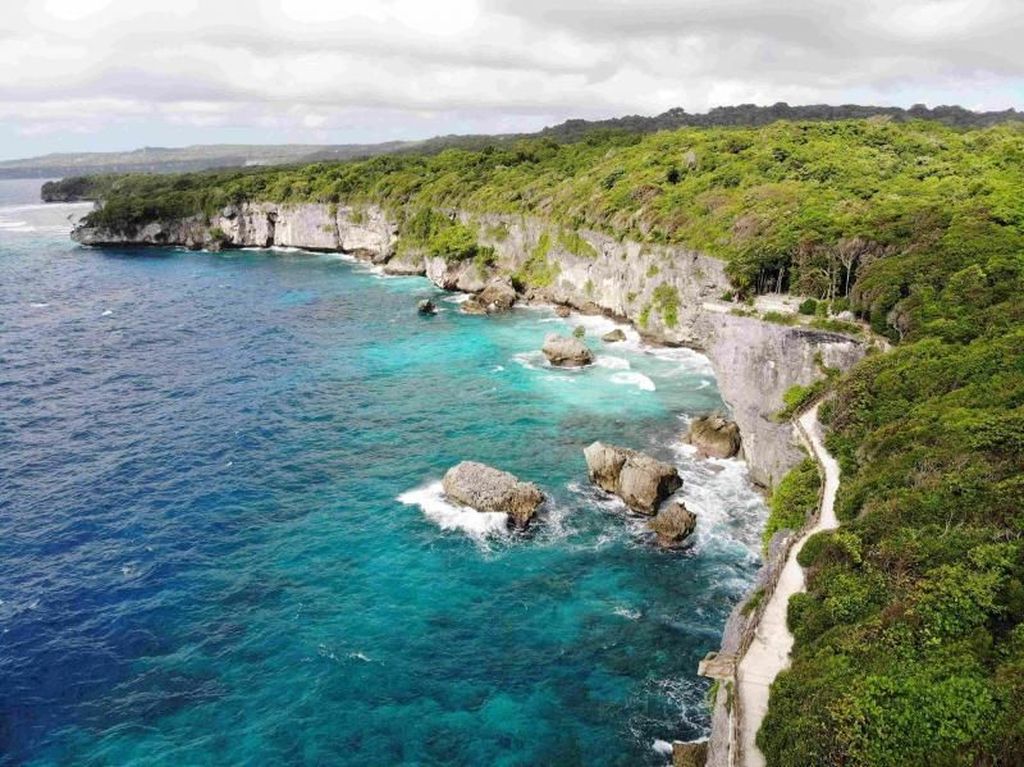 Inikah Tebing Paling Indah di Indonesia? Inikah Tebing Paling Indah di Indonesia?