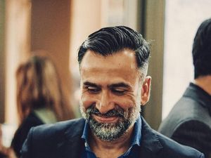 Patrick Morris Sesali Jeremy Thomas Cuma Jadi Tahanan Kota