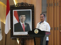 Bantu Warga Terdampak Rusuh Wamena, Mensos: Berapa Pun Kami Penuhi