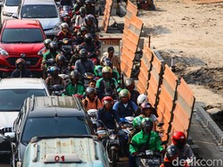 Polemik Pelebaran Trotoar di Jakarta