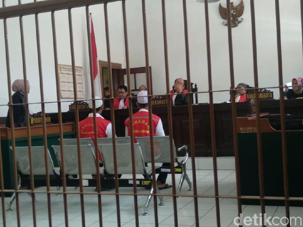 Simpan Ganja dalam Ban, 2 Pemuda Aceh Terancam Bui Seumur Hidup Simpan Ganja dalam Ban, 2 Pemuda Aceh Terancam Bui Seumur Hidup