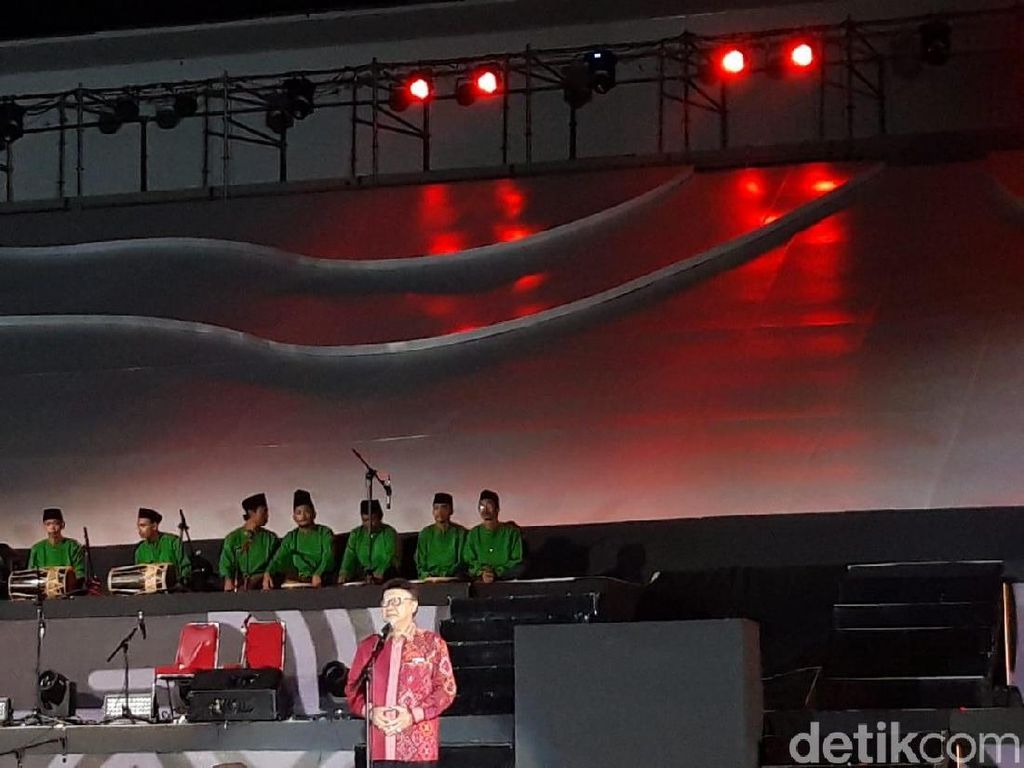 Ingatkan agar Budaya Tak Diklaim Negara Lain, Tjahjo Baca Puisi Sukarno Ingatkan agar Budaya Tak Diklaim Negara Lain, Tjahjo Baca Puisi Sukarno