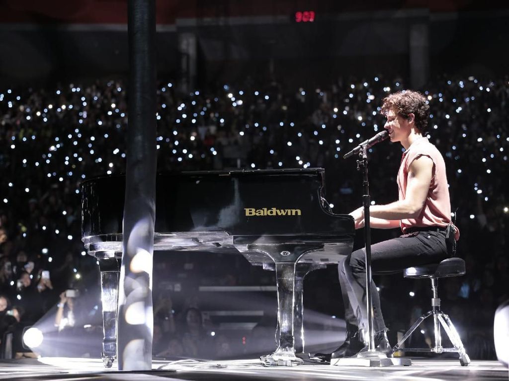 Shawn Mendes Kenang Teman Dekat di Indonesia Shawn Mendes Kenang Teman Dekat di Indonesia
