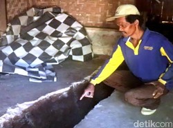 15 KK di Area Tanah Retak Cibadak Sukabumi Mengungsi