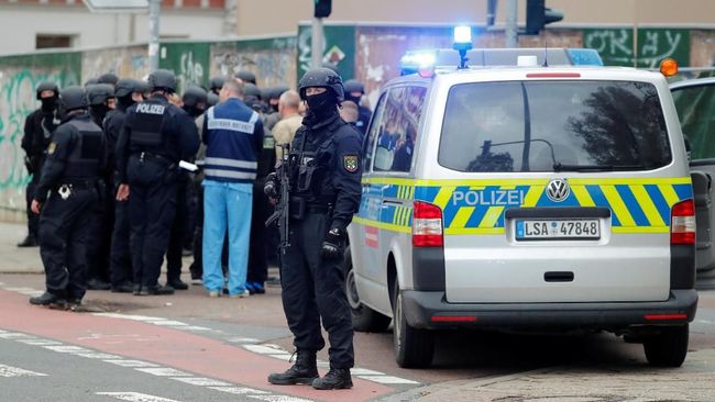 Berita Polisi Tangkap Pelaku Penembakan di Depan Sinagog di Jerman Jumat 5 Juni 2020 Berita Polisi Tangkap Pelaku Penembakan di Depan Sinagog di Jerman Jumat 5 Juni 2020