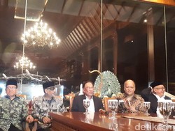 Anwar Ibrahim Kenang Habibie: Teknokrat, Negarawan dan Cinta ke Ainun