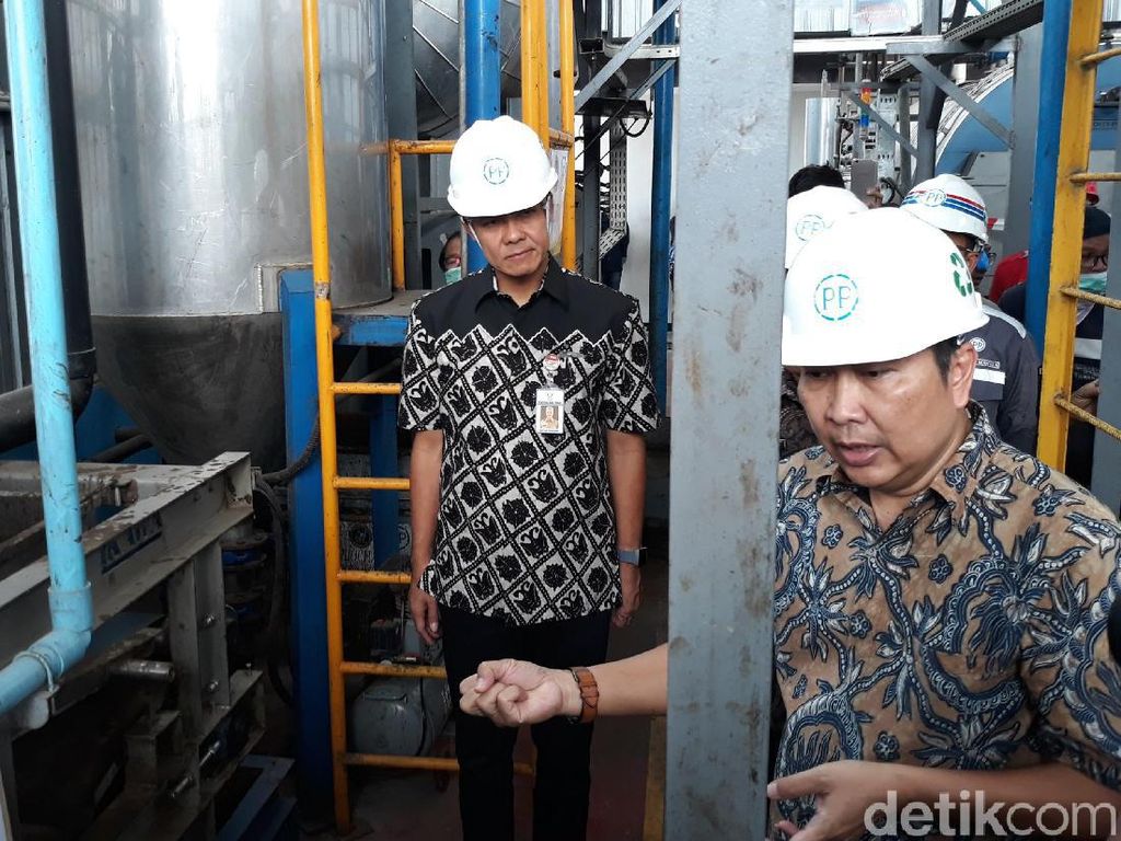 Ganjar Minta PLTSa Tak Sekadar Bisnis, Tapi Pengelolaan Sampah Ganjar Minta PLTSa Tak Sekadar Bisnis, Tapi Pengelolaan Sampah