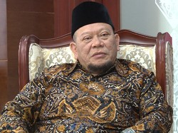 Jokowi Lantik Kapolri Baru, DPD Harap Penanganan Hukum Lebih Transparan