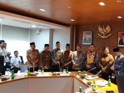 Rapat Perdana, Pimpinan MPR Bahas Pembagian Tugas