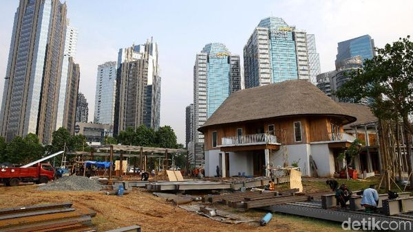 Melihat Progres Renovasi Hutan Kota di Kawasan GBK