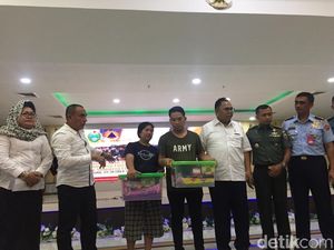 264 Warga Sumut yang Eksodus dari Wamena Diberangkatkan Naik Kapal