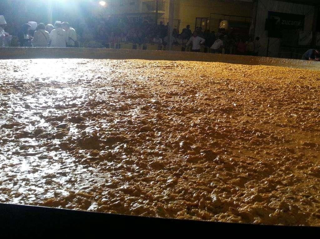 Wow! Ini Rekor Makanan Terbesar, Ada Kantung Teh hingga Omelette Jumbo Wow! Ini Rekor Makanan Terbesar, Ada Kantung Teh hingga Omelette Jumbo