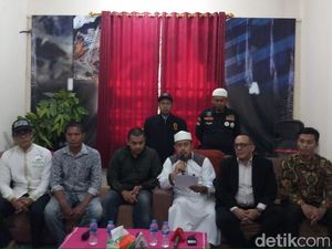 7 Poin Sikap PA 212 Terkait Sekjennya yang Ditahan di Kasus Ninoy 7 Poin Sikap PA 212 Terkait Sekjennya yang Ditahan di Kasus Ninoy