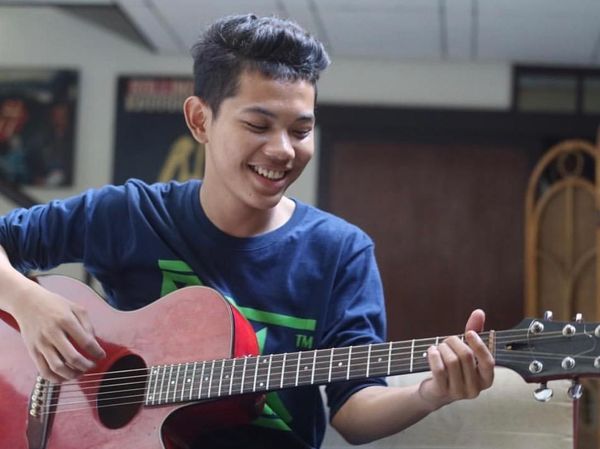 7 Musisi Indonesia Awali Karier dari Ngamen, Kini Ada yang Jadi Legenda
