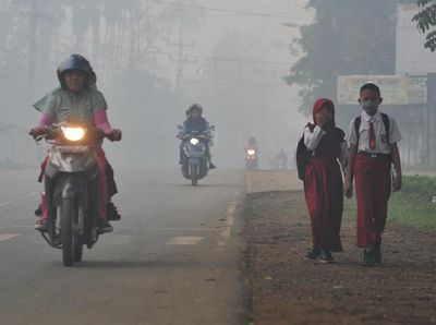 Potret Kabut Asap Karhutla Masih Selimuti Jambi