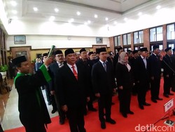 Puluhan Pejabat dan Pegawai di Pemkot Surabaya Dimutasi