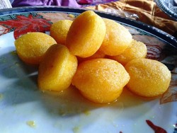 Legitnya Barongko hingga Cucuru Bayao Camilan Khas Sulsel