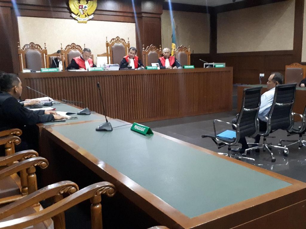 Jaksa Minta Hakim Tolak Eksepsi Habil Marati Jaksa Minta Hakim Tolak Eksepsi Habil Marati