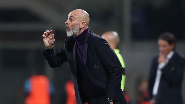 Stefano Pioli jadi pelatih baru AC Milan di tengah penolakan suporternya sendiri (Gabriele Maltinti/Getty Images) Stefano Pioli jadi pelatih baru AC Milan di tengah penolakan suporternya sendiri (Gabriele Maltinti/Getty Images)