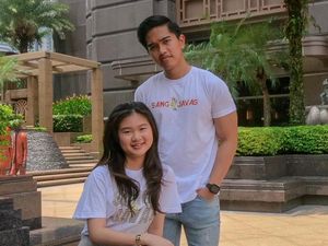 Wisuda Bareng Pacar, Kaesang Joget Entah Apa yang Merasukimu